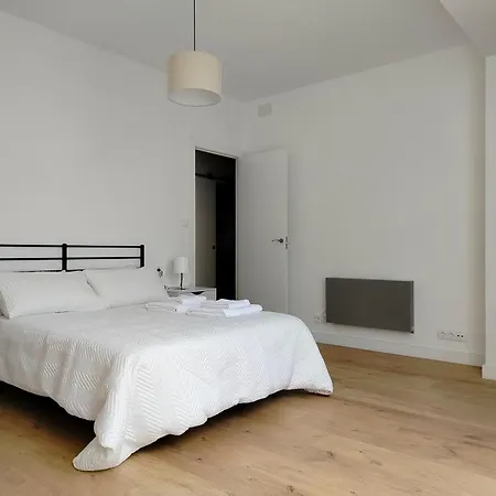 Altamira Apartment